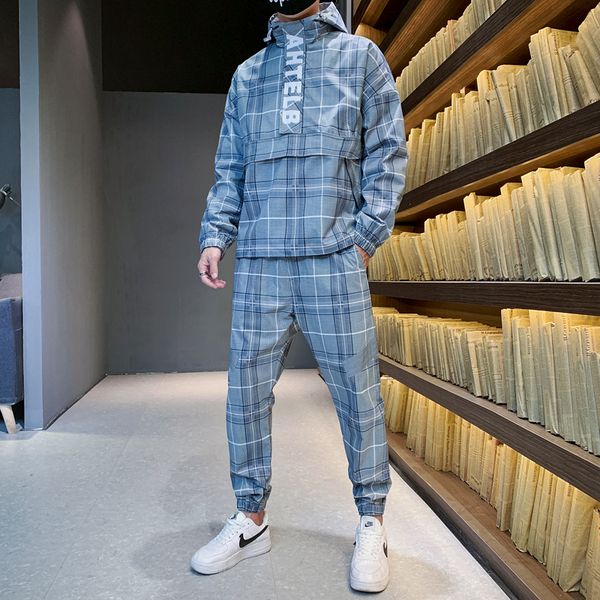 2020 nova moda xadrez agasalho masculino com capuz ternos suor 2 pea conjuntos de jogger reflexivo streetwear pulver sweatsuit, Gray
2020 nova moda xadrez agasalho masculino com capuz ternos suor 2 pea conjuntos de jogger reflexivo streetwear pulver sweatsuit, Gray
