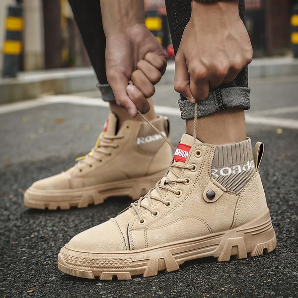 outdoor lightweight walking shoes for men boots tripe black white rubber soft bottom three colors mens trend trainers size 40-45
outdoor lightweight walking shoes for men boots tripe black white rubber soft bottom three colors mens trend trainers size 40-45