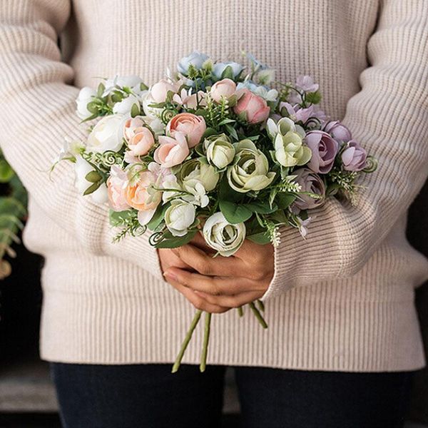 10 heads artificial rose flowers for wedding bridal holding silk fake flowers bouquet home decoration flower arrangement
10 heads artificial rose flowers for wedding bridal holding silk fake flowers bouquet home decoration flower arrangement