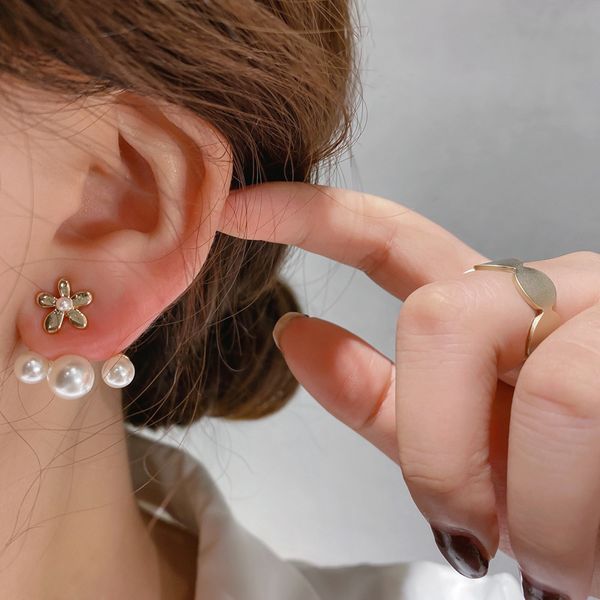 fashion 925 silver needle south korea dongdaemun flower pearl earrings temperamental earrings one style for dual-wear personalized earrings, Golden
fashion 925 silver needle south korea dongdaemun flower pearl earrings temperamental earrings one style for dual-wear personalized earrings, Golden