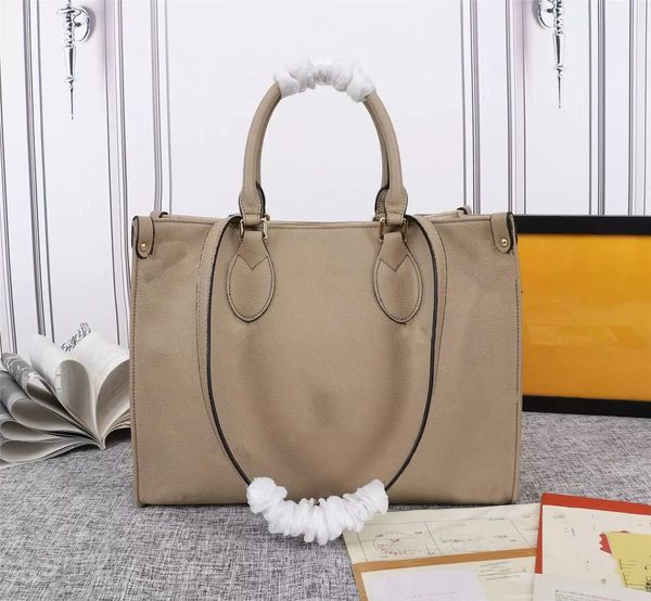 2022 womens luxury designer messenger bag ladies handbag casual leather one shoulder handbags women shopping big1228, Black;red
2022 womens luxury designer messenger bag ladies handbag casual leather one shoulder handbags women shopping big1228, Black;red