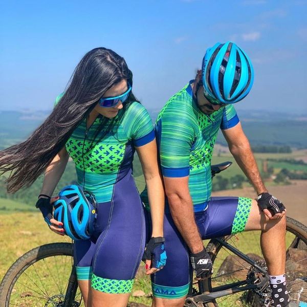 2020 new couple outfit cycling jersey. women(short sleeve skinsuit /jumpsuit) men(short sleeve jersey +bib shorts) 003, Black;blue
2020 new couple outfit cycling jersey. women(short sleeve skinsuit /jumpsuit) men(short sleeve jersey +bib shorts) 003, Black;blue