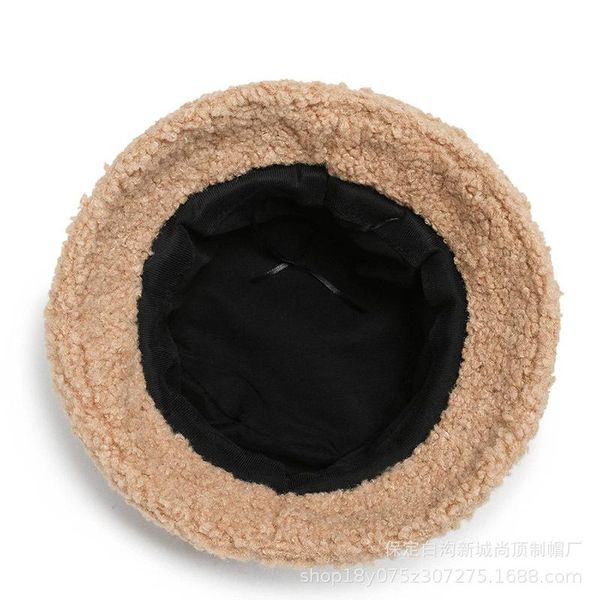 2020 to keep warm autumn and winter shade wide shade, tetre, fish, female korean version, alphabet, lamb, hair hat, japanese pot cap, Black;white
2020 to keep warm autumn and winter shade wide shade, tetre, fish, female korean version, alphabet, lamb, hair hat, japanese pot cap, Black;white
