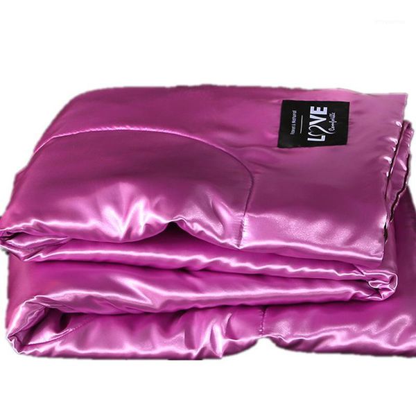 40summer quilt blankets comforter bed cover air conditioning blanket thin soft silk quilt home textiles1
40summer quilt blankets comforter bed cover air conditioning blanket thin soft silk quilt home textiles1