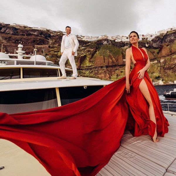 evening dress with long train vestido longo red long prom dresses off shoulder 2021 robe de soiree high slit formal gown, Black;red
evening dress with long train vestido longo red long prom dresses off shoulder 2021 robe de soiree high slit formal gown, Black;red