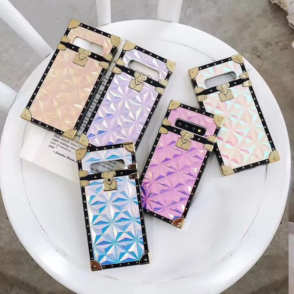 new design luxury laser diamond square case for iphone 11 pro xr xs max x 8 7 plus
new design luxury laser diamond square case for iphone 11 pro xr xs max x 8 7 plus