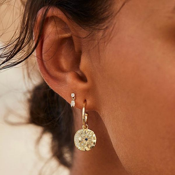 dangle & chandelier vintage fashoin women jewelry micro pave cz moon star engraved signet coin pendant drop earring, Silver
dangle & chandelier vintage fashoin women jewelry micro pave cz moon star engraved signet coin pendant drop earring, Silver
