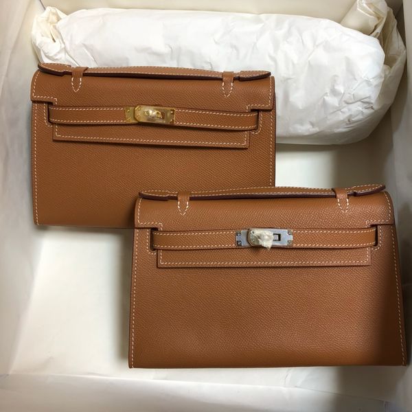 designers mini purse 22cm half handmade quality epsom leather wax stitching brown blue purple 8colors fast delivery pls confirm to me if in
designers mini purse 22cm half handmade quality epsom leather wax stitching brown blue purple 8colors fast delivery pls confirm to me if in