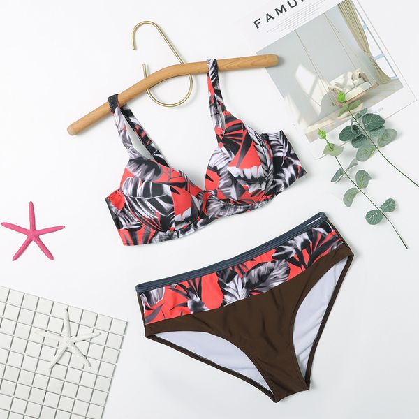 2021 new bikini leaf print strap split large swimsuit, White;black
2021 new bikini leaf print strap split large swimsuit, White;black