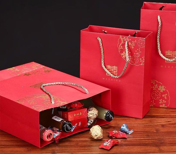 100pcs/lot chinese style red double happiness paper gift bags for wedding packaging bag with handle party favors wholesale
100pcs/lot chinese style red double happiness paper gift bags for wedding packaging bag with handle party favors wholesale