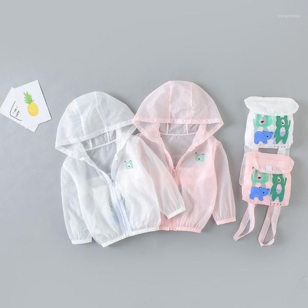 korean version of children's clothing jacket new summer 2020 summer boys girls breathable sunscreen beach outdoor jacket1, Blue;gray
korean version of children's clothing jacket new summer 2020 summer boys girls breathable sunscreen beach outdoor jacket1, Blue;gray