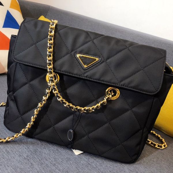 2020 new luxury original single fashion design durable nylon waterproof cloth shoulder bag messenger bag hipster must ing, Black
2020 new luxury original single fashion design durable nylon waterproof cloth shoulder bag messenger bag hipster must ing, Black