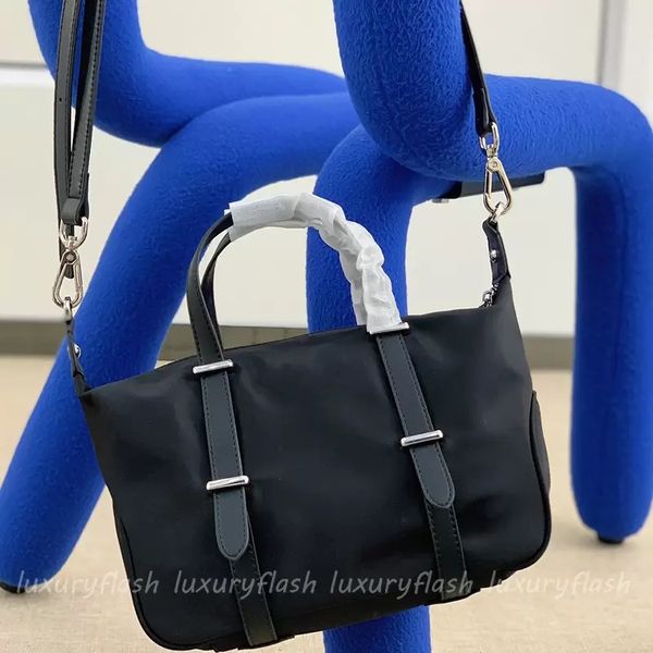 2022 designers vintage tote mens and womens handbags luxurys messenger crossbody bags shoulder purses handle fitness bag high quality
2022 designers vintage tote mens and womens handbags luxurys messenger crossbody bags shoulder purses handle fitness bag high quality