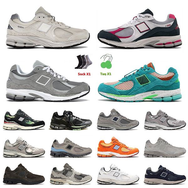 luxurys designer mens women casual shoes platform sneakers 2002r bone light aluminum camo green bb2002r trainers sports jogging walking 36-4, Black
luxurys designer mens women casual shoes platform sneakers 2002r bone light aluminum camo green bb2002r trainers sports jogging walking 36-4, Black