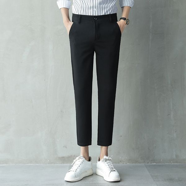 autumn and winter men's small trousers korean trend nine point thick suit slim straight loose casual pants, Black
autumn and winter men's small trousers korean trend nine point thick suit slim straight loose casual pants, Black