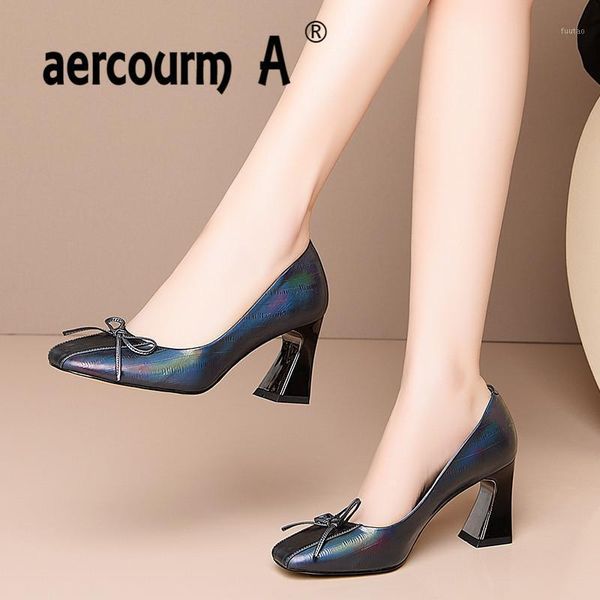 aercourm a 2020 new fashion genuine leather shoes women pumps summer ladies bow-knot shoes party wedding high heels women pumps1, Black
aercourm a 2020 new fashion genuine leather shoes women pumps summer ladies bow-knot shoes party wedding high heels women pumps1, Black