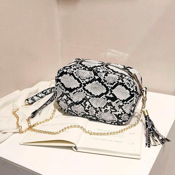 crossbody bag for women fashion snake pu leather shoulder bag female serpentine print messenger women brand tassel
crossbody bag for women fashion snake pu leather shoulder bag female serpentine print messenger women brand tassel