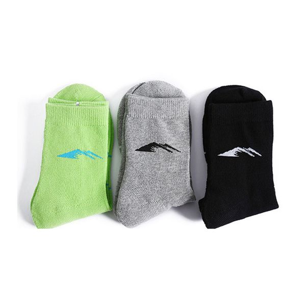 3 pairs/lot men combed cotton mens sock spring autumn elite casual breathable deodorant business short socks, Black
3 pairs/lot men combed cotton mens sock spring autumn elite casual breathable deodorant business short socks, Black