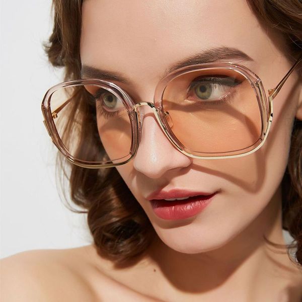 sunglasses qpeclou fashion half frame square women brand desigenr luxury vintage sun glasses ladies shades oculos feminino, White;black
sunglasses qpeclou fashion half frame square women brand desigenr luxury vintage sun glasses ladies shades oculos feminino, White;black