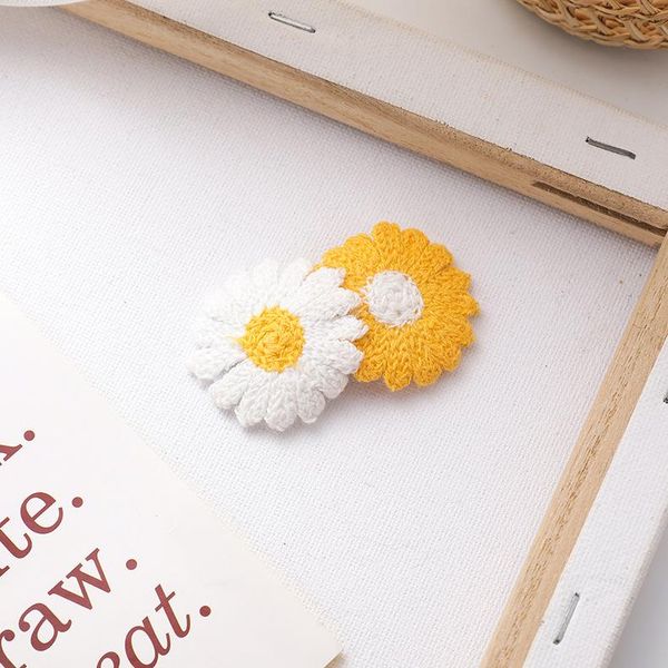2020 new korea style cute sweet simple girl headwear spring summer flowers daisy hairpin for women fashion hair accessories h wmtlvd, Black;brown
2020 new korea style cute sweet simple girl headwear spring summer flowers daisy hairpin for women fashion hair accessories h wmtlvd, Black;brown