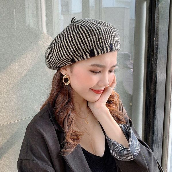 berets 2021 fashion women winter warm wool knitted for femme casual autumn british retro stripe painter hat beanie, Blue;gray
berets 2021 fashion women winter warm wool knitted for femme casual autumn british retro stripe painter hat beanie, Blue;gray