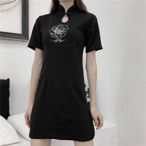 2021 new japanese harajuku vintage gothic lolita es girls dragon embroidery slim chinese style short sleeve chi-pao cheongsam 1qe1, White
2021 new japanese harajuku vintage gothic lolita es girls dragon embroidery slim chinese style short sleeve chi-pao cheongsam 1qe1, White