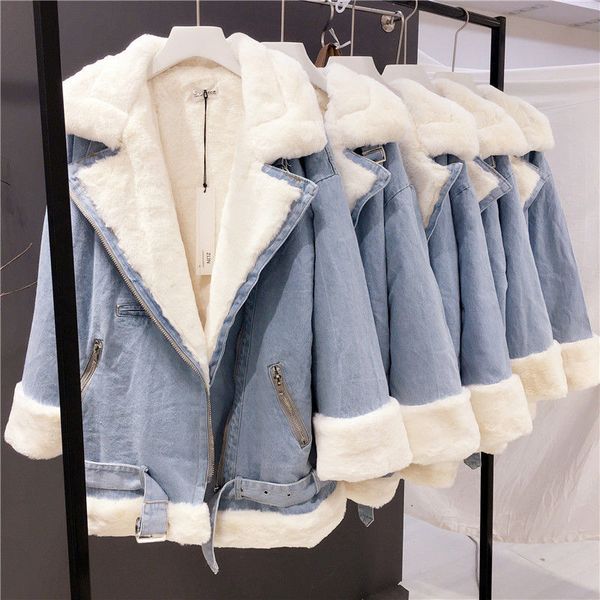 winter women parkas 2020 casual thicken warm padded jackets coat female splicing styled outwear snow locomotive wind jacket, Black;brown
winter women parkas 2020 casual thicken warm padded jackets coat female splicing styled outwear snow locomotive wind jacket, Black;brown