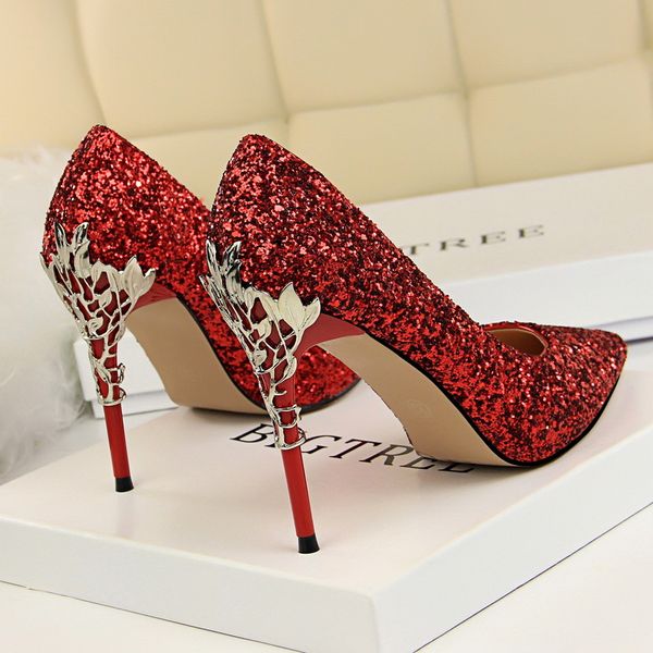2020 female fall 9.5cm extreme high-fashion pumps bling sequins stylish fetish scarpins lady prom dress wedding shoes ykf6, Black
2020 female fall 9.5cm extreme high-fashion pumps bling sequins stylish fetish scarpins lady prom dress wedding shoes ykf6, Black