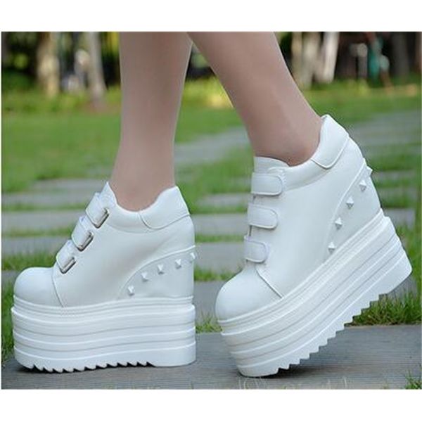 2020 wedge thick lower two centimeters female boots increased ankle high tide heel shoes sbou, Black
2020 wedge thick lower two centimeters female boots increased ankle high tide heel shoes sbou, Black