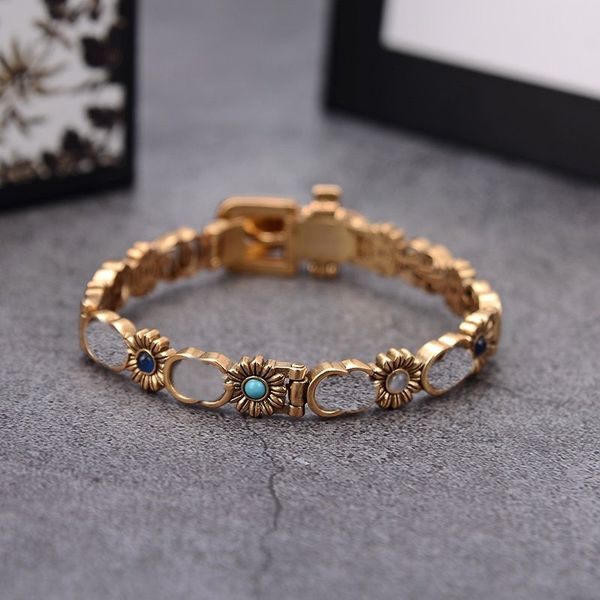 vintage bracelet style fashion bracelet for woman brass gold plated silver bracelet pattern flower pattern jewelry supply, White
vintage bracelet style fashion bracelet for woman brass gold plated silver bracelet pattern flower pattern jewelry supply, White