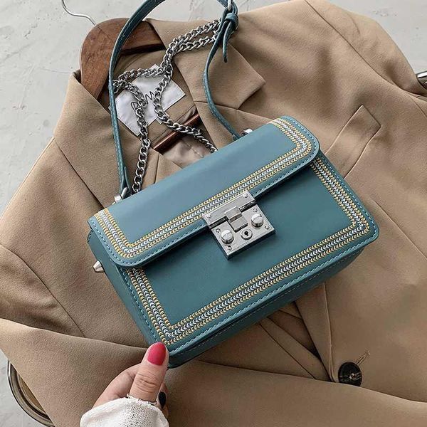 solid color flap crossbody bag 2020 fashion new quality pu leather women's designer handbag lock chain shoulder messenger bag
solid color flap crossbody bag 2020 fashion new quality pu leather women's designer handbag lock chain shoulder messenger bag