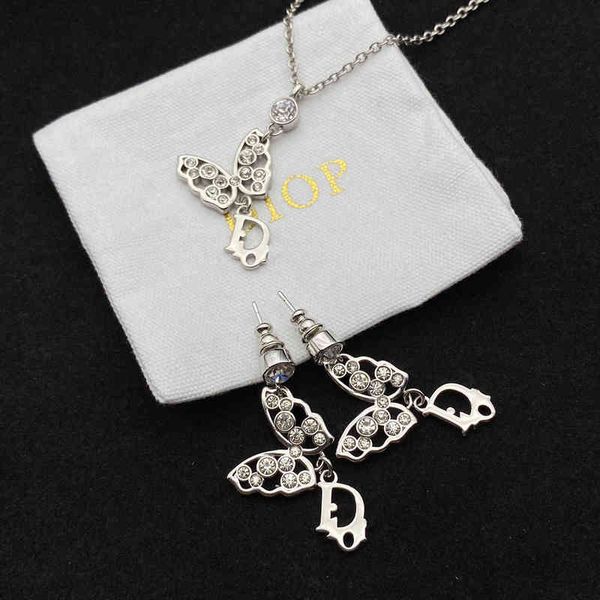 2022 factory wholesale new butterfly necklace earrings silver suit idol street shoot the same fashion, beautiful and atmospheric
2022 factory wholesale new butterfly necklace earrings silver suit idol street shoot the same fashion, beautiful and atmospheric
