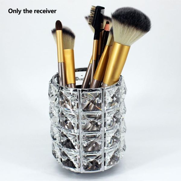 deskorganizer makeup brush rhinestone large capacity salon home stand storage cup space saving durable cosmetic1
deskorganizer makeup brush rhinestone large capacity salon home stand storage cup space saving durable cosmetic1