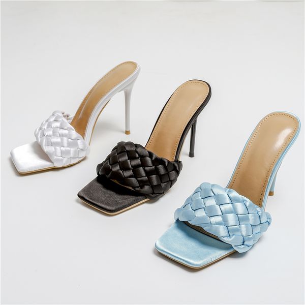 2021 women luxury designer slides silk satin outside slippers summers 10cm high heels sandals lady blue mules shoesmultifunction, Black
2021 women luxury designer slides silk satin outside slippers summers 10cm high heels sandals lady blue mules shoesmultifunction, Black