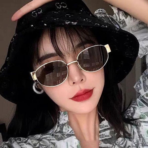 2021 round vintage sunglasses women/men cat eye luxury sun glasses classic shopping beach goggle uv400, White;black
2021 round vintage sunglasses women/men cat eye luxury sun glasses classic shopping beach goggle uv400, White;black