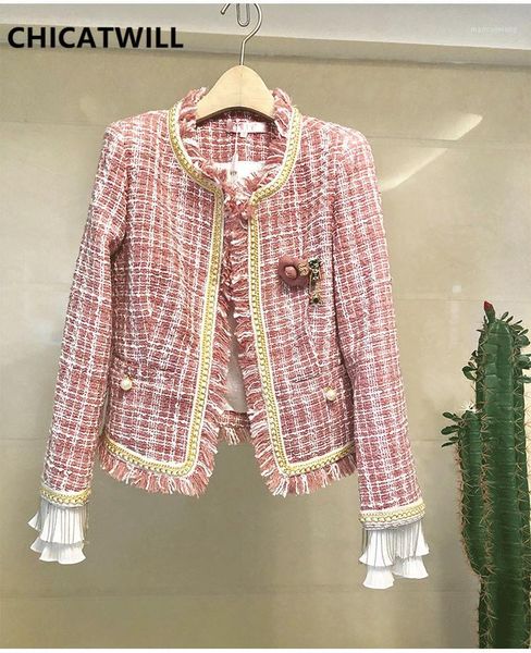 chicatwill 2019 autumn winter women tweed plaid jackets ladies elegant chains tassel outerwears1, Black;brown
chicatwill 2019 autumn winter women tweed plaid jackets ladies elegant chains tassel outerwears1, Black;brown