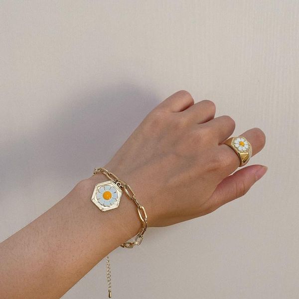 aomu 1set 2020 korea new small daisy tulip metal pendant necklace rings bracelet for women girls jewelry set gifts wmtbhc, Black
aomu 1set 2020 korea new small daisy tulip metal pendant necklace rings bracelet for women girls jewelry set gifts wmtbhc, Black