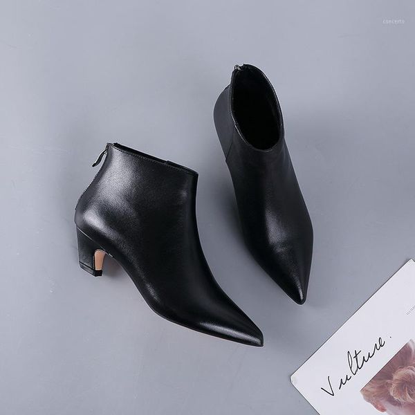 head layer sheepskin boot coarse with increase woman skinny genuine leather short boots single boots with sharp woman1, Black
head layer sheepskin boot coarse with increase woman skinny genuine leather short boots single boots with sharp woman1, Black