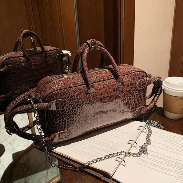cross body luxury shoulder handbag designer 3 handle stone pattern crossbody bags female totes chain bag
cross body luxury shoulder handbag designer 3 handle stone pattern crossbody bags female totes chain bag