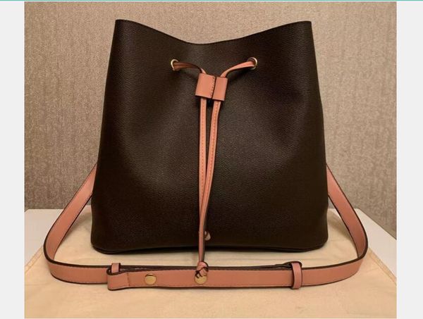5color fashion bag leather bucket bag women's shoulder bag retro printing messenger wallet
5color fashion bag leather bucket bag women's shoulder bag retro printing messenger wallet