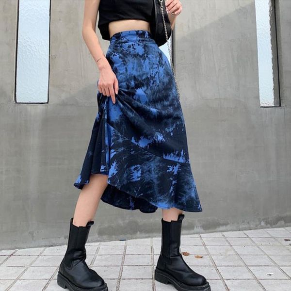 harajuku tea tear tree женщины юбка панк готический свободная улица ветер высокая талия юбка 2020 женская мода новое прибытие линия юбки, Black
harajuku tea tear tree женщины юбка панк готический свободная улица ветер высокая талия юбка 2020 женская мода новое прибытие линия юбки, Black