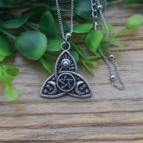 triple moon and sun goddess wicca pentagram magic amulet necklace witchcraft pagan jewelry, Silver
triple moon and sun goddess wicca pentagram magic amulet necklace witchcraft pagan jewelry, Silver