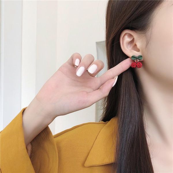 stud fashionable temperament advanced feeling bowknot contracted individual character is lovely earring female, Golden;silver
stud fashionable temperament advanced feeling bowknot contracted individual character is lovely earring female, Golden;silver