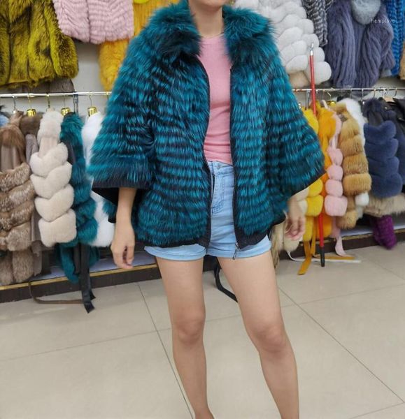 women real silver fur cape shawl with zipper winter furry luxurious fluffy with fur collar1, Black
women real silver fur cape shawl with zipper winter furry luxurious fluffy with fur collar1, Black