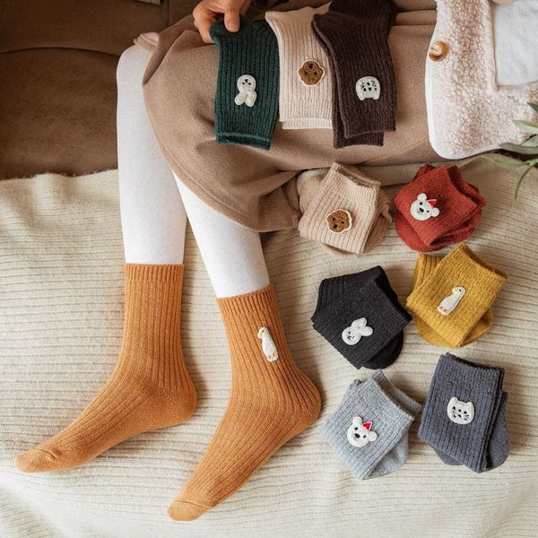 new autumn and winter cute bear decoration wool blend socks fashion women socks 10 colors for choose, Black;white
new autumn and winter cute bear decoration wool blend socks fashion women socks 10 colors for choose, Black;white