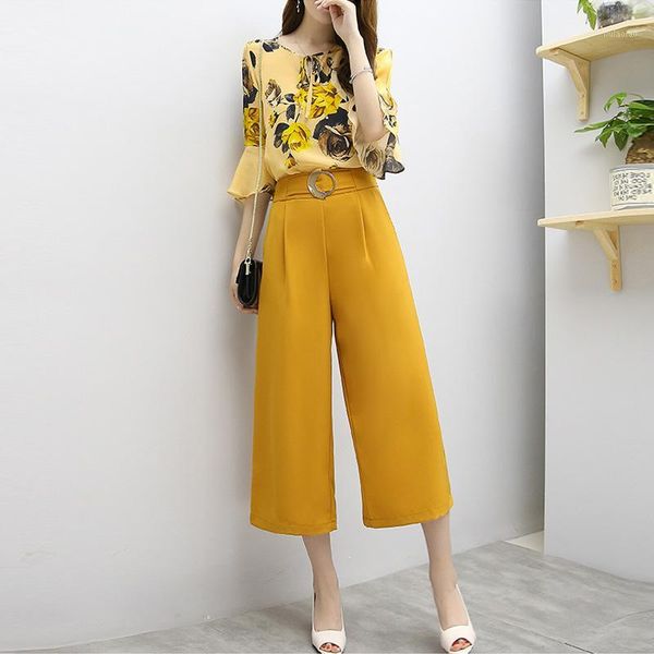 two piece set women floral print chiffon blouse and wide leg pants suit 2020 summer fashion elegant casual slim pant suits1, White
two piece set women floral print chiffon blouse and wide leg pants suit 2020 summer fashion elegant casual slim pant suits1, White