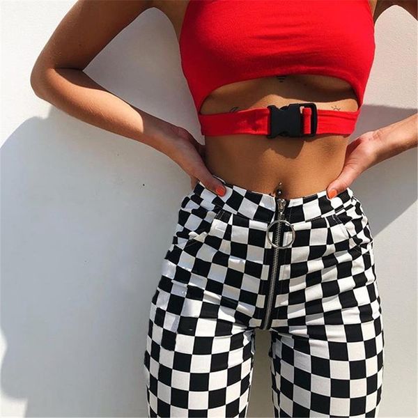 new fashion 2020 women pants new front and rear zipper black and white checkerboard plaid casual slim long pants, Black;white
new fashion 2020 women pants new front and rear zipper black and white checkerboard plaid casual slim long pants, Black;white