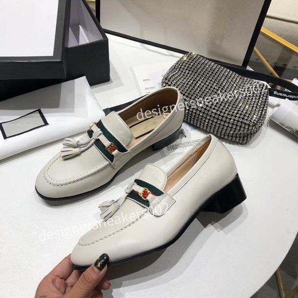 2021woman pumps patent leather dress wedding shoes ladies high-heeled shoes ankle strap pumps metal fashion heel ht201106, Black
2021woman pumps patent leather dress wedding shoes ladies high-heeled shoes ankle strap pumps metal fashion heel ht201106, Black