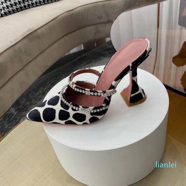 2022 new fashion leisure bing slipper women summer pumps shoes high crystal straps stiletto heels, Black
2022 new fashion leisure bing slipper women summer pumps shoes high crystal straps stiletto heels, Black
