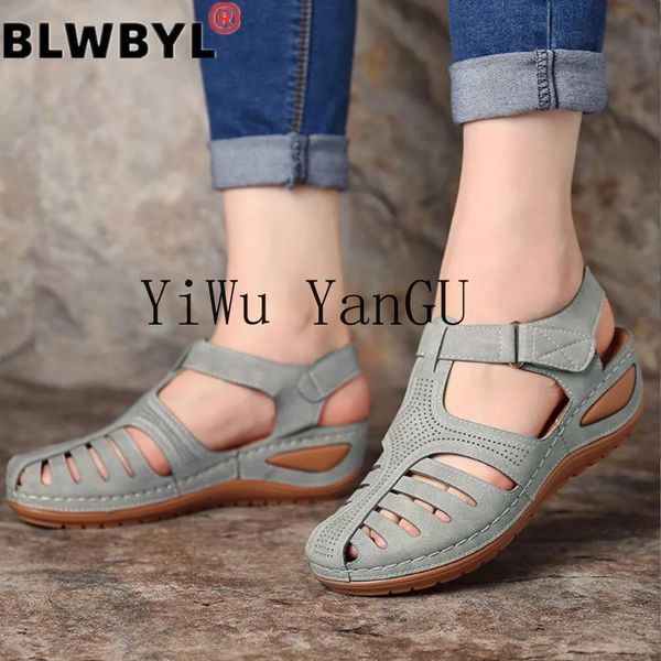 nausk woman 2020 summer leather vintage sandals buckle casual sewing women retro sandalias female ladies platform shoes 36-46, Black
nausk woman 2020 summer leather vintage sandals buckle casual sewing women retro sandalias female ladies platform shoes 36-46, Black